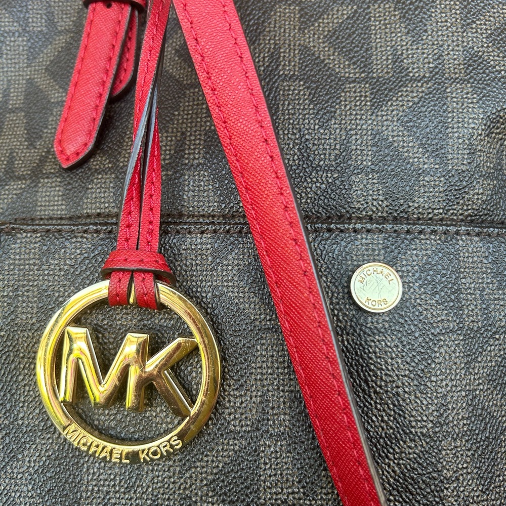 Used Authentic Michael Kors - image 8
